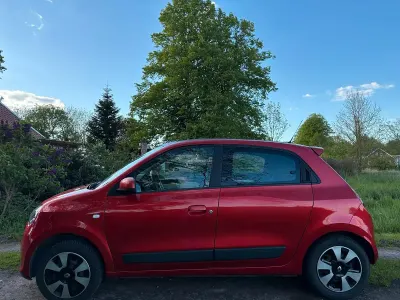 Gebraucht Renault Twingo 75 PS (55 kW) 2016 Rot Kleinwagen