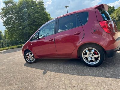Gebraucht Mitsubishi Colt 95 PS (69 kW) 2009 Rot Kleinwagen