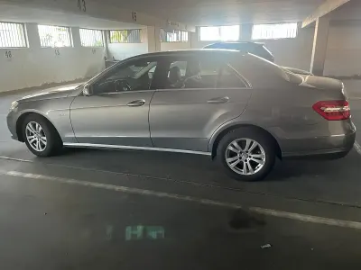 Gebraucht Mercedes E350 292 PS (214 kW) 2010 Silber Limousine