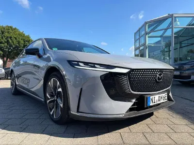Gebraucht Mazda 6e Takumi-Line 189 kW (258 PS) 2026 Aero grey Limousine