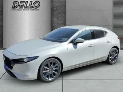 Neu Mazda 3 Takumi-Line 140 PS (102 kW) 2026 Weiß Limousine