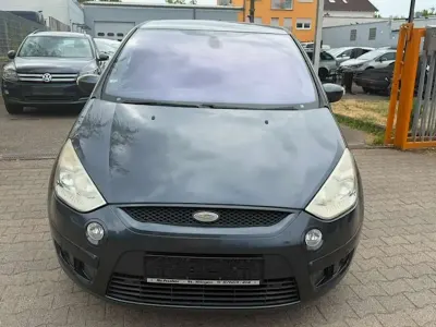 Gebraucht Ford S-MAX Titanium 140 PS (102 kW) 2007 Royalgrau met. Van / Kleinbus