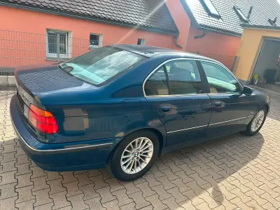 Gebraucht BMW 523 170 PS (125 kW) 1999 Blau Limousine