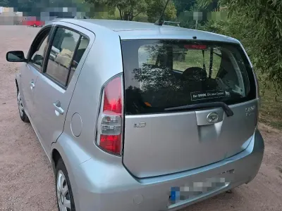 Gebraucht Daihatsu Sirion 87 PS (63 kW) 2007 Silber Kleinwagen