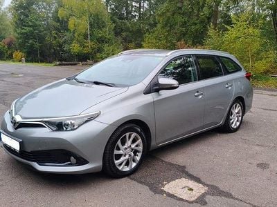 Toyota Auris Touring Sports