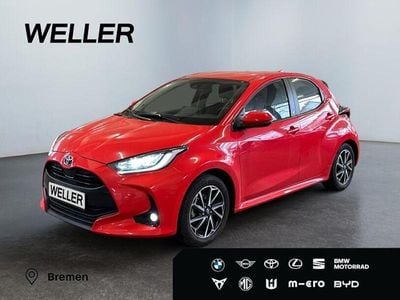 Gebraucht Toyota Yaris Hybrid Team 116 PS (85 kW) 2023 Rot Kleinwagen