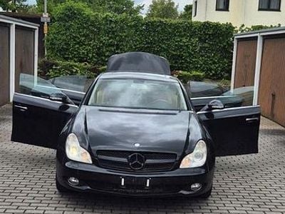 Usata Mercedes CLS500 387 CV (284 kW) 2007 Nero Coupé