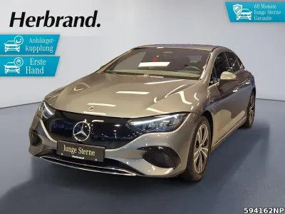 Gebraucht Mercedes EQE300 Electric Art 180 kW (245 PS) 2025 Metalliclack selenitgrau Limousine