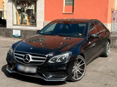 Usata Mercedes E350 258 CV (189 kW) 2015 Nero Berlina