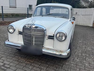 Gebraucht Mercedes 190 50 PS (36 kW) 1960 Weiß Limousine
