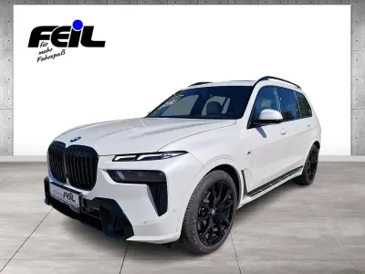 Usata BMW X7 M Sport 352 CV (258 kW) 2025 Bianco SUV