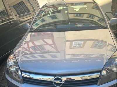 Gebraucht Opel Astra 105 PS (77 kW) 2006 Blau Limousine