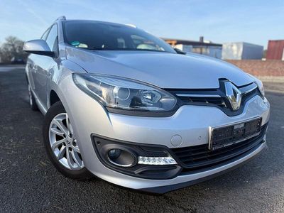 Grau Gebraucht 2014 Renault Mégane GrandTour Initiale Paris Kombi | 5.990 € (Fairer Preis)