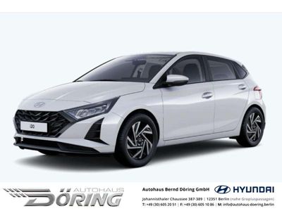 Neu Hyundai i20 Trend 101 PS (74 kW) 2025 Atlas white / sol Limousine