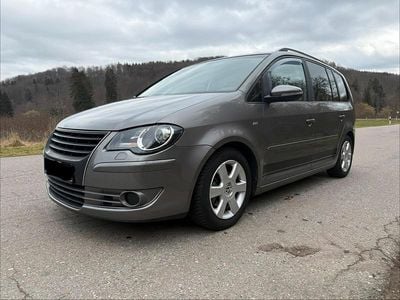 Gebraucht VW Touran 105 PS (77 kW) 2010 Grau Van / Kleinbus