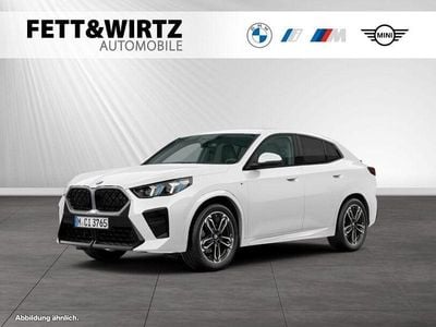 Gebraucht BMW X2 M Sport 163 PS (119 kW) 2025 Alpinweiss SUV