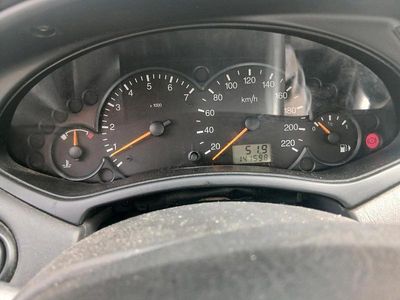 Gebraucht Ford Focus 74 PS (54 kW) 2002 Silber Limousine