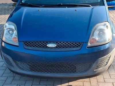 Gebraucht Ford Fiesta Style 69 PS (50 kW) 2007 Blau Kleinwagen