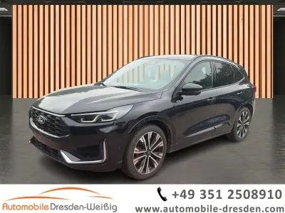 Gebraucht Ford Kuga ST-Line X 186 PS (136 kW) 2025 Schwarz SUV