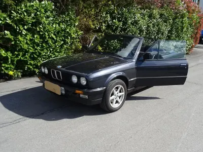 Gebraucht BMW 325 Sport Line 171 PS (125 kW) 1987 Schwarz Cabrio