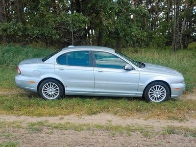 Jaguar X-type