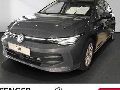 Second-hand VW Golf VIII Life 116 CP (85 kW) 2025 Gri Berlinǎ