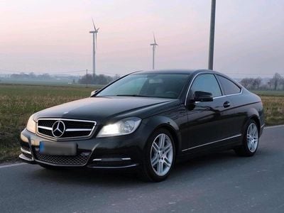 Gebraucht Mercedes C220 170 PS (125 kW) 2012 Schwarz Coupé