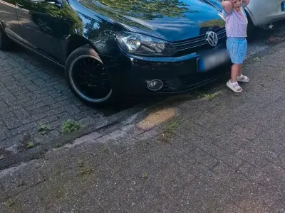 Gebraucht VW Golf VI 105 PS (77 kW) 2012 Schwarz Kombi