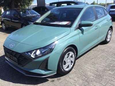 Neu Hyundai i20 Select 79 PS (58 kW) 2025 Blau Kleinwagen
