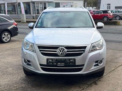 Używany VW Tiguan Sportline 140 KM (102 kW) 2009 Srebrny SUV