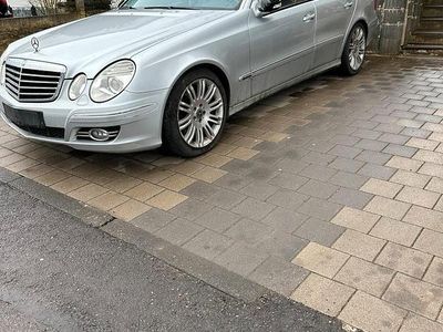 Gebraucht Mercedes E280 Avantgarde 190 PS (139 kW) 2008 Silber Limousine