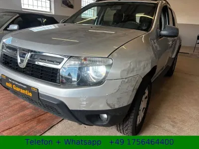 Używany Dacia Duster 90 KM (66 kW) 2013 Srebrny SUV