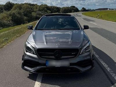 Mercedes CLA45 AMG
