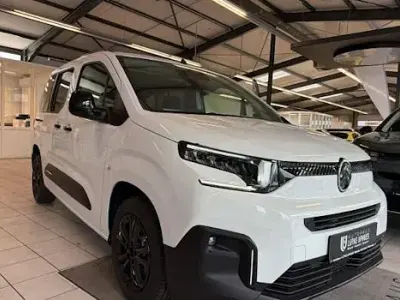 Neu Citroën Berlingo 102 PS (75 kW) 2026 Weiß Van / Kleinbus
