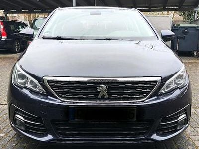 Blau Gebraucht 2018 Peugeot 308 Limousine | 14.000 €