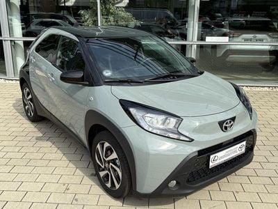 Grau Neu 2025 Toyota Aygo X SUV | 15.990 € (Guter Preis)