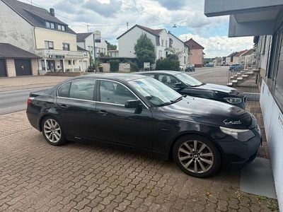 BMW 523