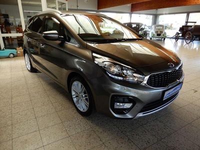 Second-hand Kia Carens Vision 166 CP (122 kW) 2019 Bej Monovolum