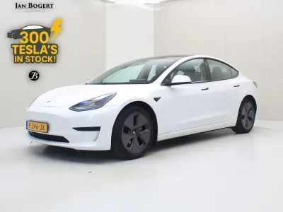 Gebraucht Tesla Model 3 Standard Range 225 kW (306 PS) 2021 Weiß Limousine