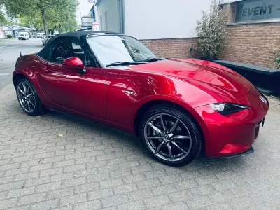 Gebraucht Mazda MX5 Sports-Line 184 PS (135 kW) 2019 Rot Cabrio