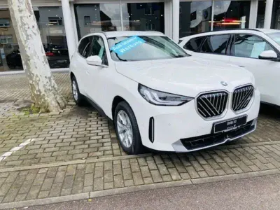 Neu BMW X3 Sport Line 197 PS (144 kW) 2026 Alpinweiß uni SUV