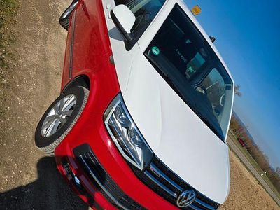 Gebraucht VW Multivan 204 PS (150 kW) 2016 Weiß Van / Kleinbus