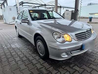 Gebraucht Mercedes C200 122 PS (89 kW) 2005 Silber Limousine
