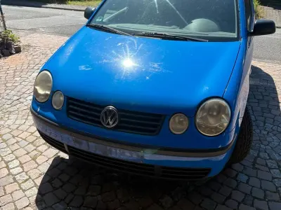 Gebraucht VW Polo 54 PS (39 kW) 2002 Blau Kleinwagen