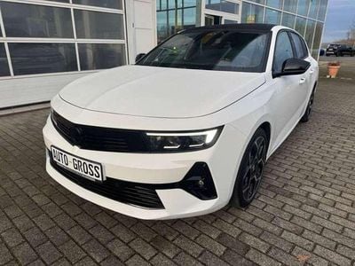 Gebraucht Opel Astra Ultimate 131 PS (96 kW) 2024 Lack weiss banquise/typ aussen Kombi