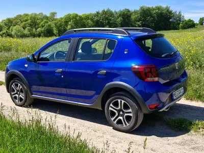 Gebraucht Dacia Sandero Prestige 101 PS (74 kW) 2021 Blau Limousine