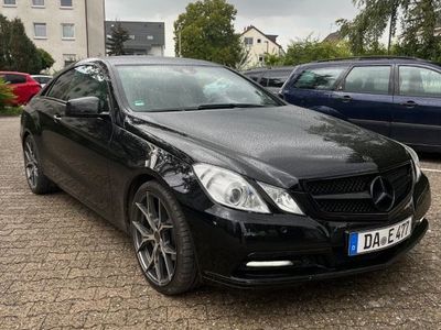Mercedes E200
