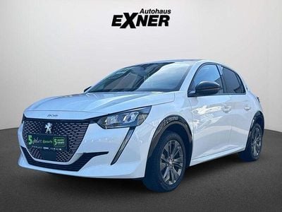 Usata Peugeot e-208 Allure 100 kW (136 CV) 2023 Bianco Utilitaria