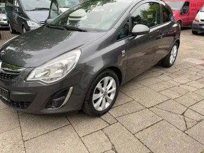 Gebraucht Opel Corsa 70 PS (51 kW) 2012 Grau Kleinwagen