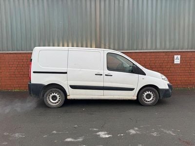 Weiß Gebraucht 2010 Citroën Jumpy Van / Kleinbus | 3.000 € (Guter Preis)